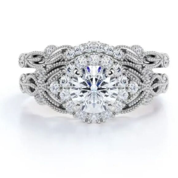 Elegant diamond stack wedding Ring sz 6